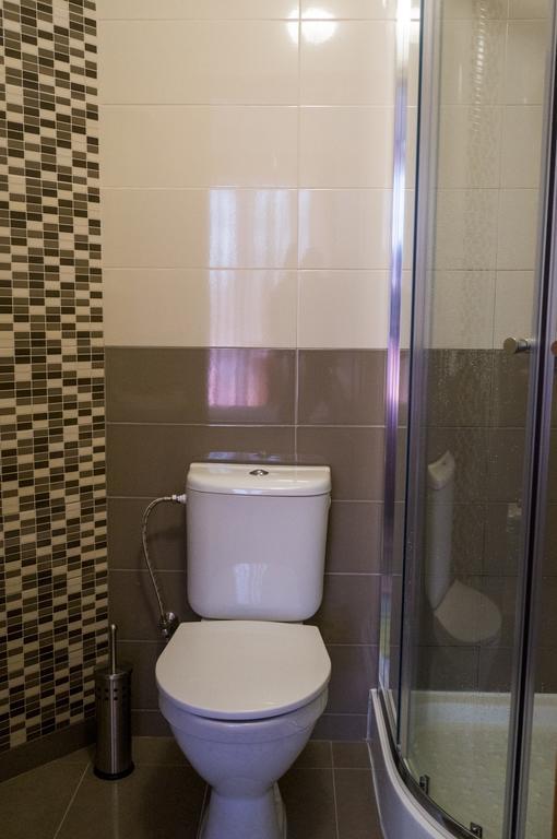 Viktoras Apartments 帕兰加 外观 照片