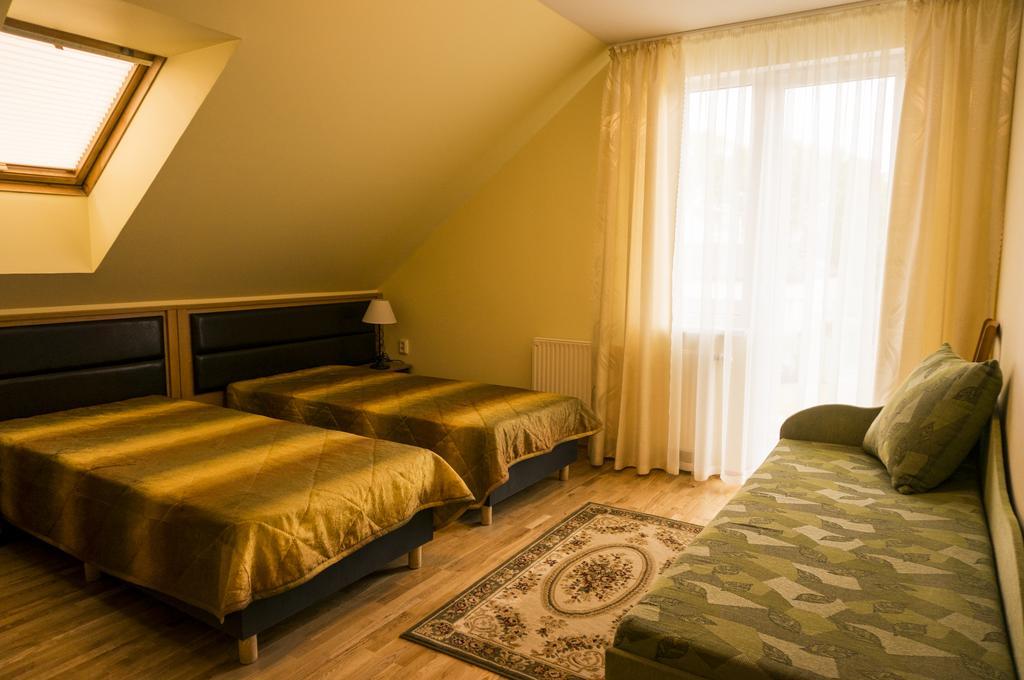 Viktoras Apartments 帕兰加 外观 照片