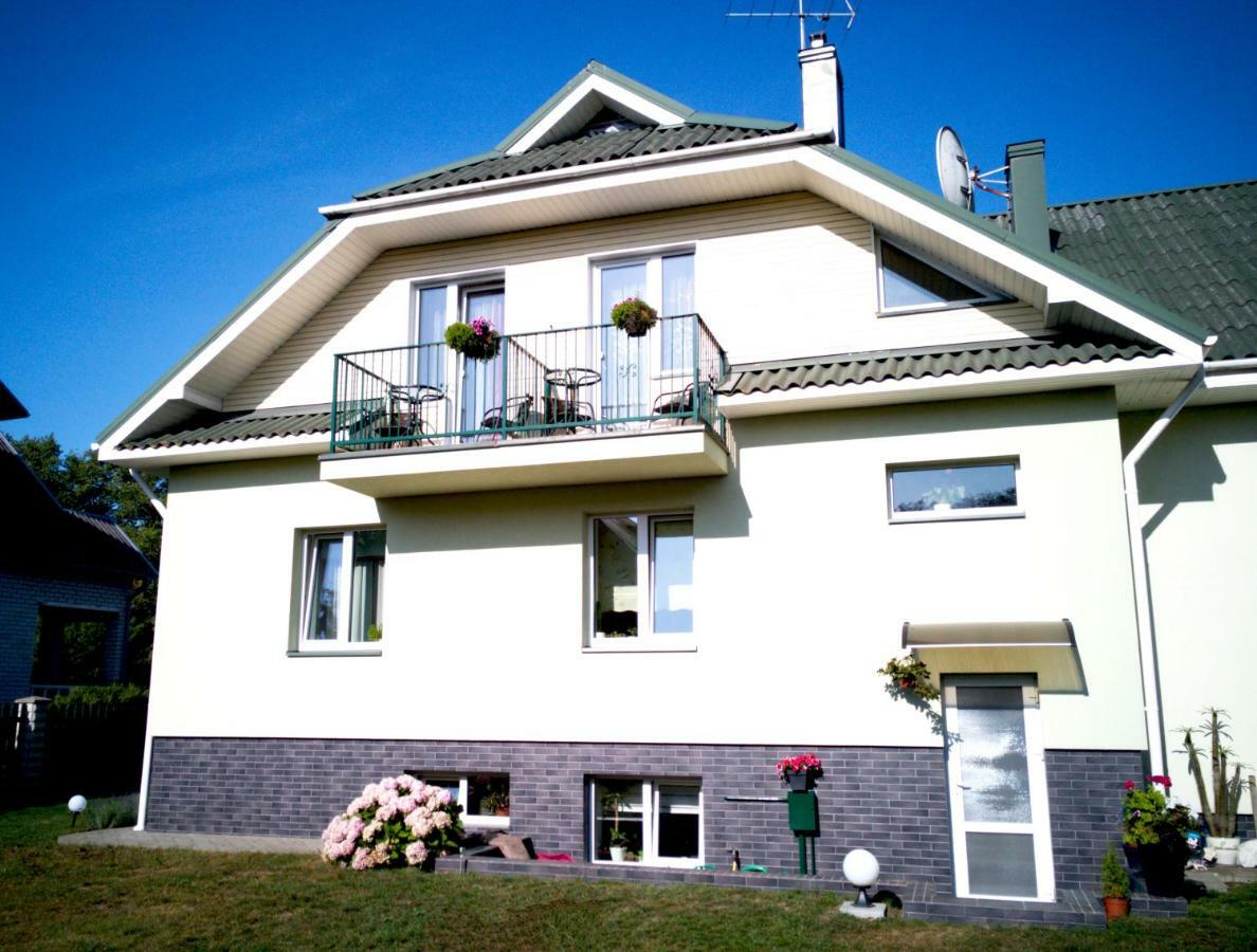 Viktoras Apartments 帕兰加 外观 照片