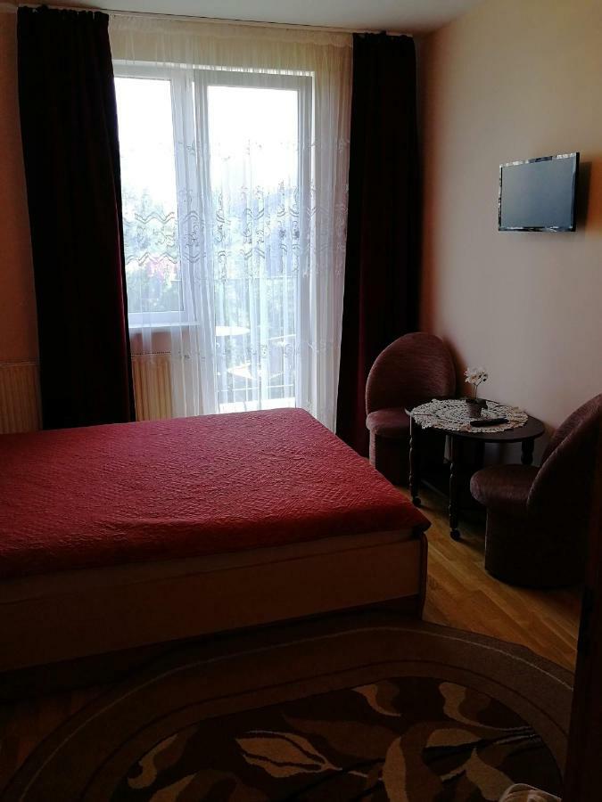 Viktoras Apartments 帕兰加 外观 照片